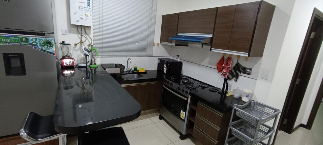 Ferienwohnung Departamentoo Nuevo Amoblado Cerca A Uagrm, Con Excelente Vista Santa Cruz de La Sierra Exterior foto